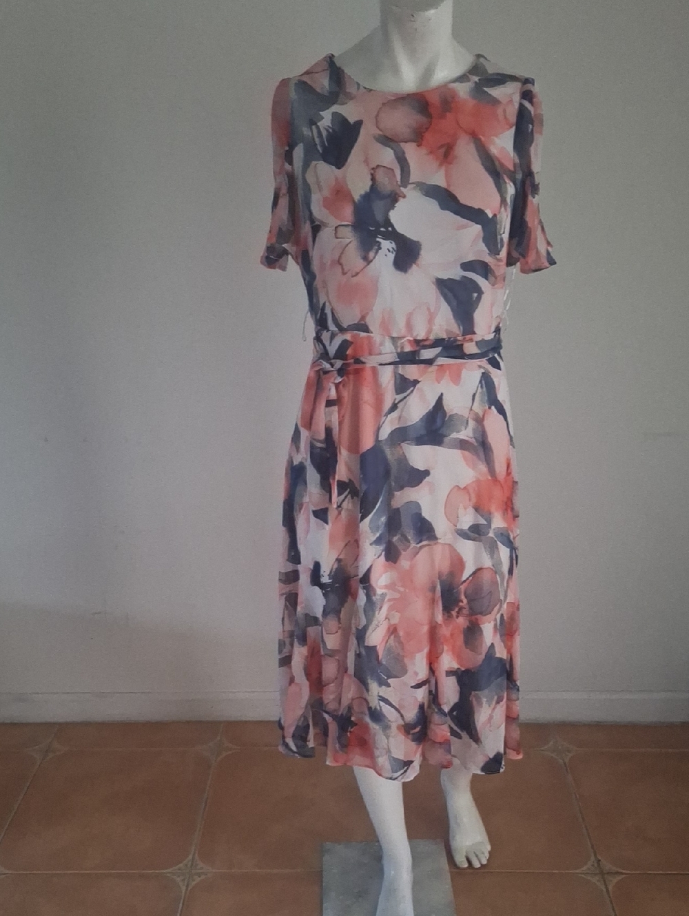 Dkny Casual Gorgeous Summer Coral& Navy Floral Midi Dress with Tie Waist Sz 6